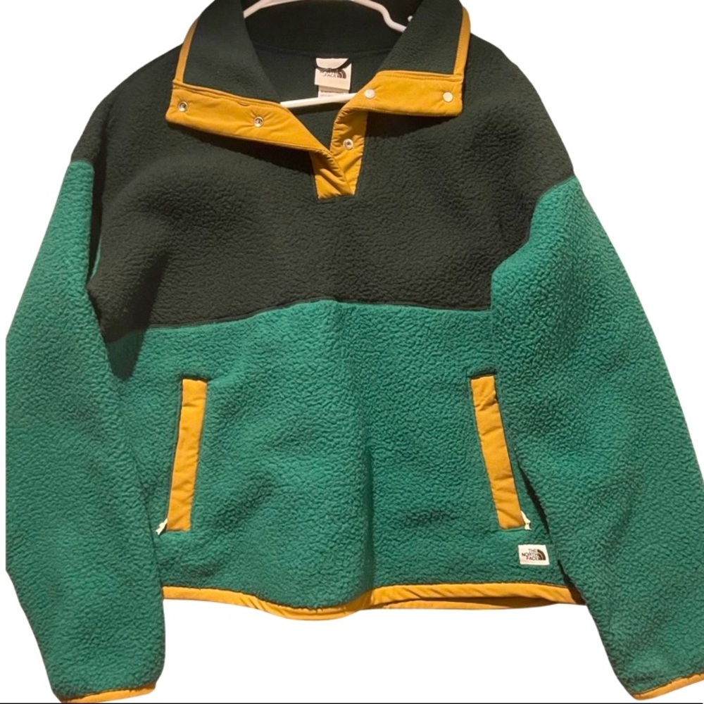 Unisex The North Face Pull-Over Fleece
